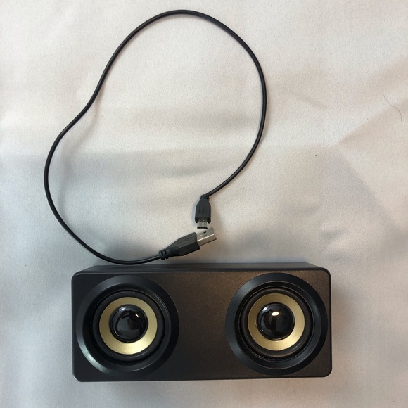 HP 🎉 thank you @Arielandaurora Polaroid blue tooth stereo speaker PBT558 - Picture 3 of 16